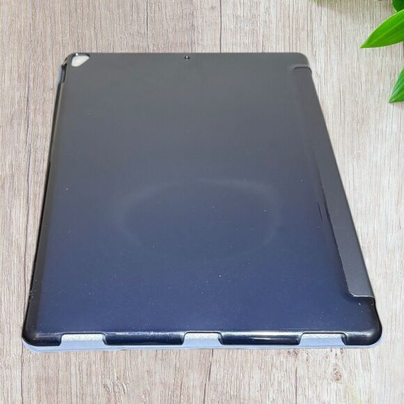 iPad Pro Smart Cover Blue for 1st and 2nd Generation iPad Pro 12.9 inch - Picture 2 of 6